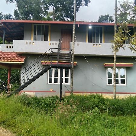 Samz Estate Stay 2Bhk Madikeri Kültér fotó